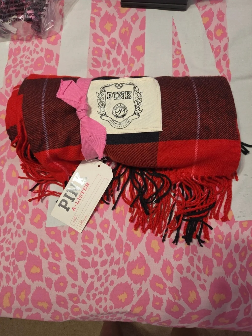 Victoria's Secret PINK VINTAGE RARE NWT BLANKET!
